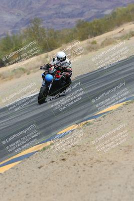 media/Mar-24-2025-Moto Forza (Mon) [[57ce5c5cff]]/3-Beginner Group/Session 3 (Turn 6 Inside)/